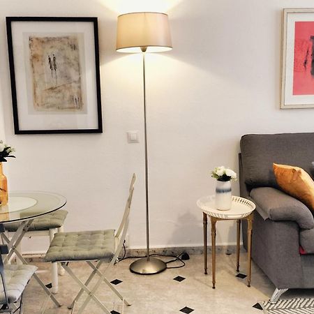 Bonito Apartamento De Dos Dormitorios En El Centro Y Calle San Miguel Torremolinos Esterno foto