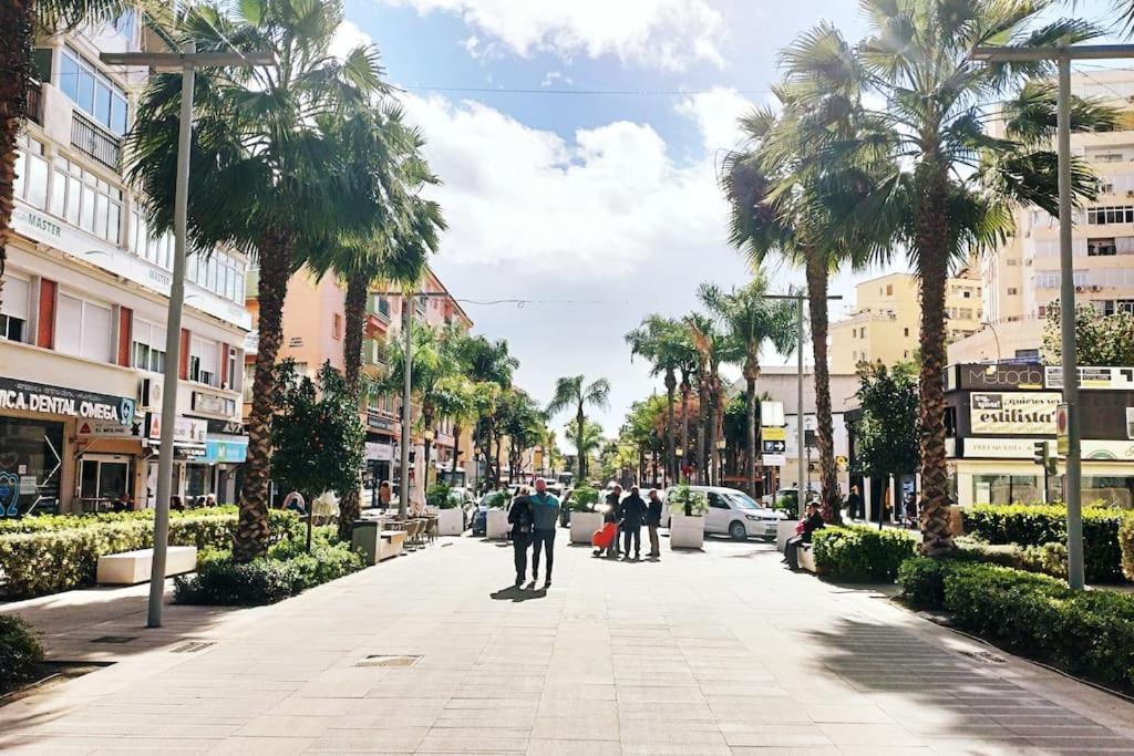 Bonito Apartamento De Dos Dormitorios En El Centro Y Calle San Miguel Torremolinos Esterno foto