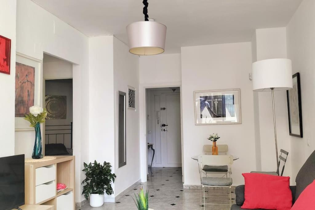 Bonito Apartamento De Dos Dormitorios En El Centro Y Calle San Miguel Torremolinos Esterno foto