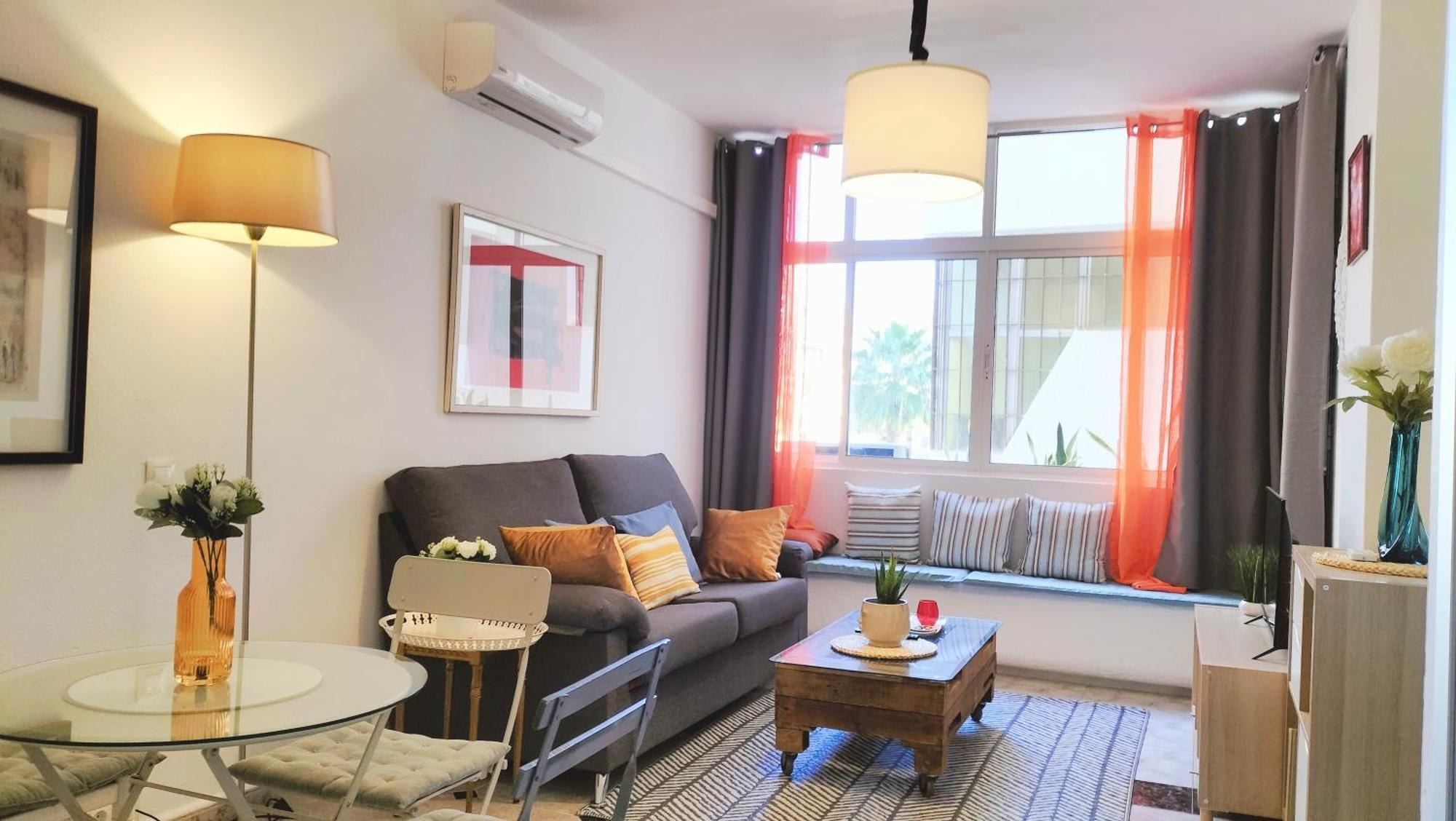 Bonito Apartamento De Dos Dormitorios En El Centro Y Calle San Miguel Torremolinos Esterno foto