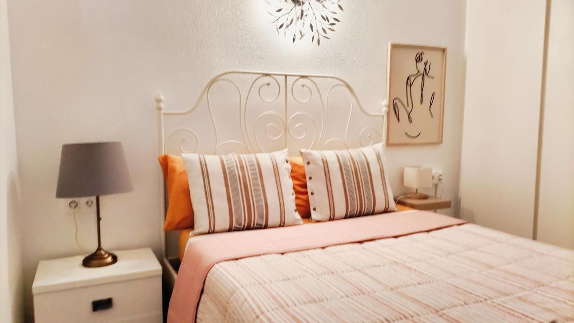 Bonito Apartamento De Dos Dormitorios En El Centro Y Calle San Miguel Torremolinos Esterno foto